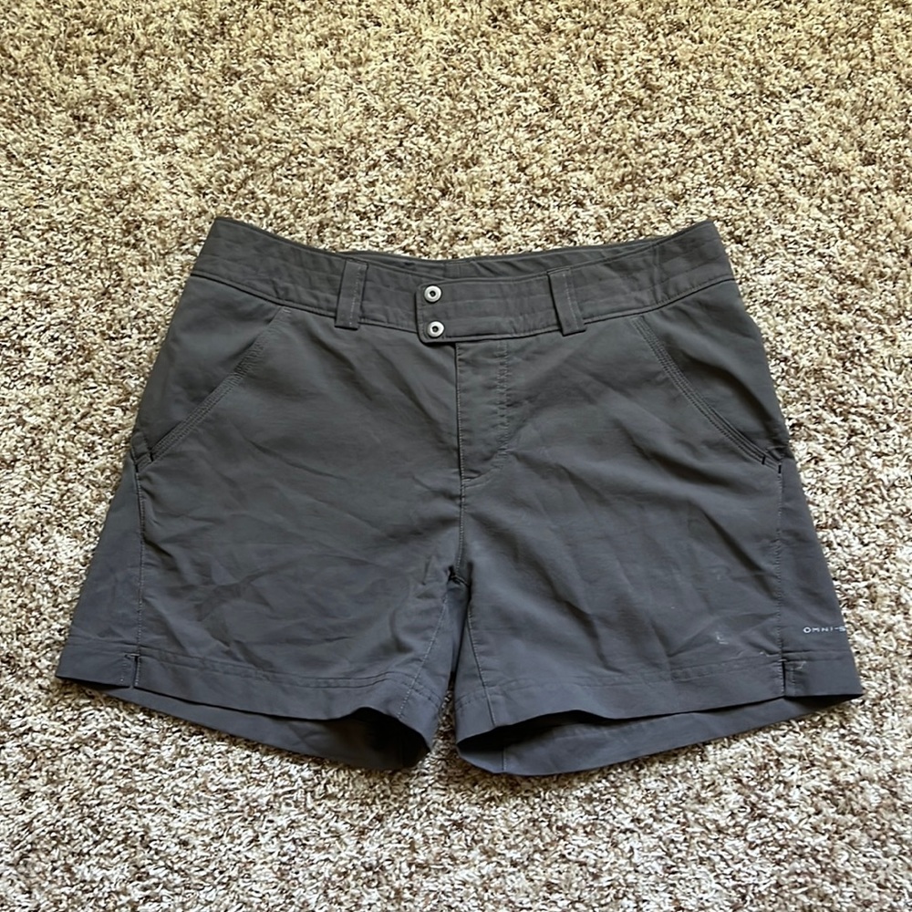 Columbia Shorts